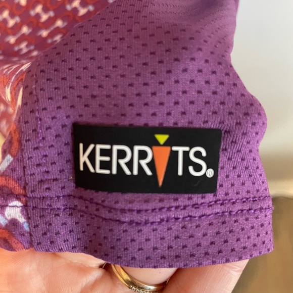 Kerrie’s Performance Shirt with Moisture Wicking Panels - Picture 4 of 6